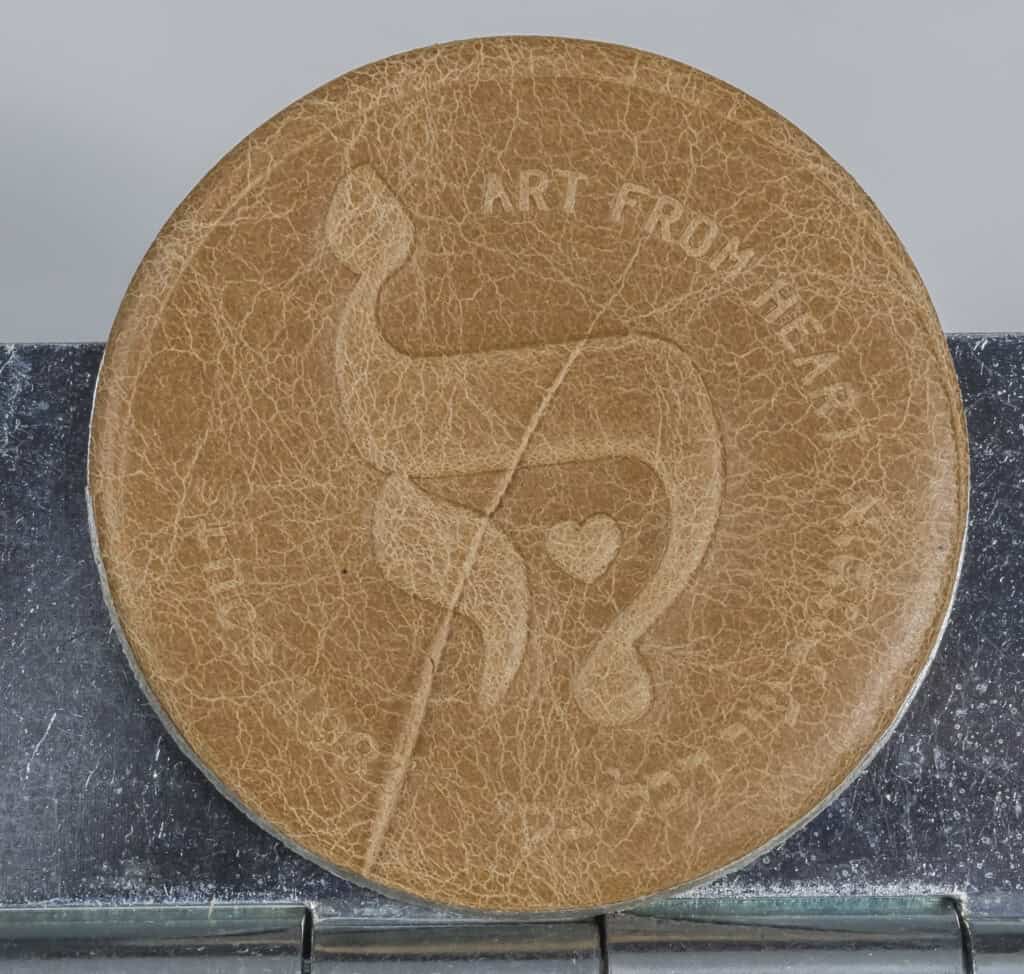 אנטיקו חום בהיר