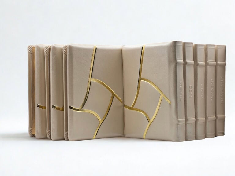 Leather binding model פרופלו